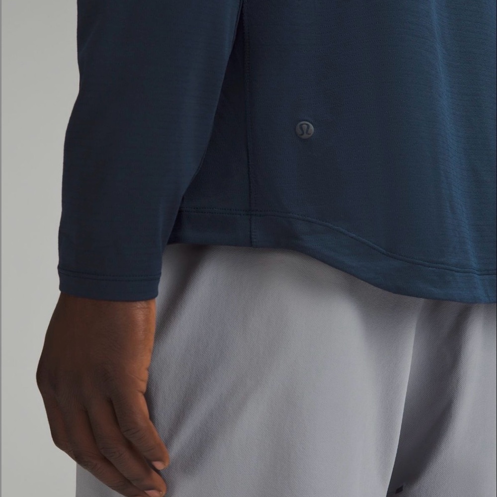 lululemon athletica Navy Long Sleeve Tee - Picture 3 of 5